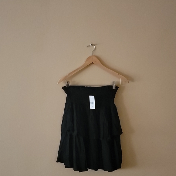 Skirt - Picture 2 of 3